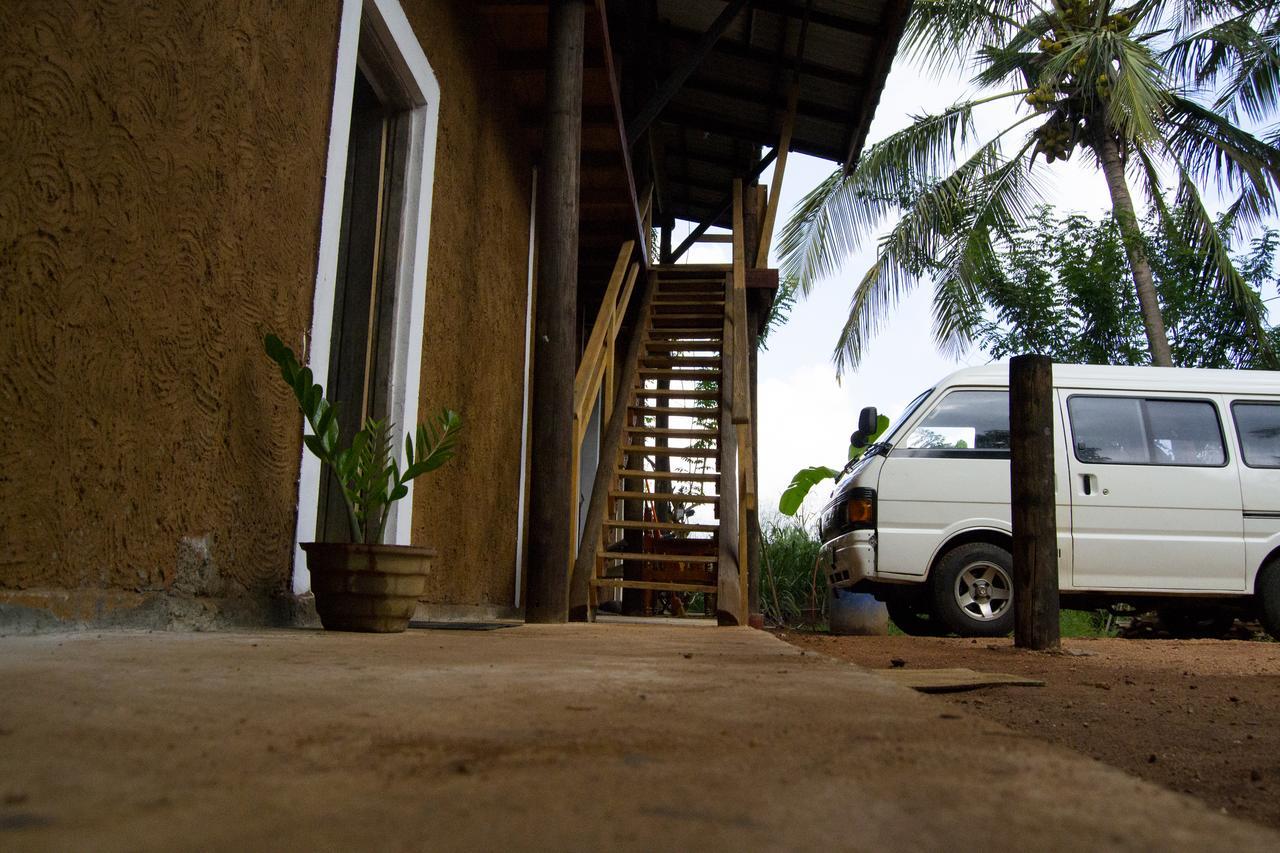 Sigiri Sarilco Rock View Treehouse Villa Sigiriya Exterior photo