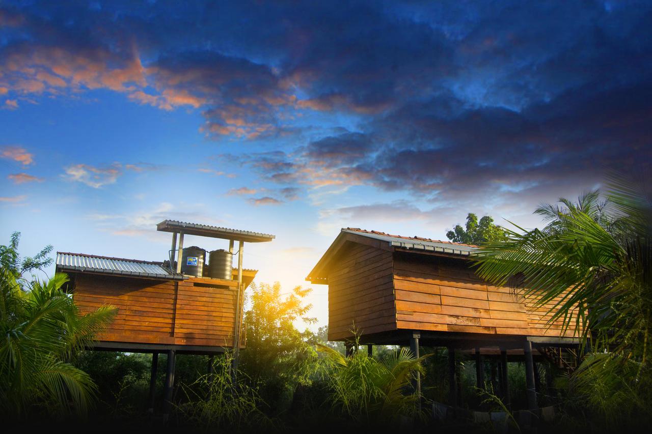Sigiri Sarilco Rock View Treehouse Villa Sigiriya Exterior photo